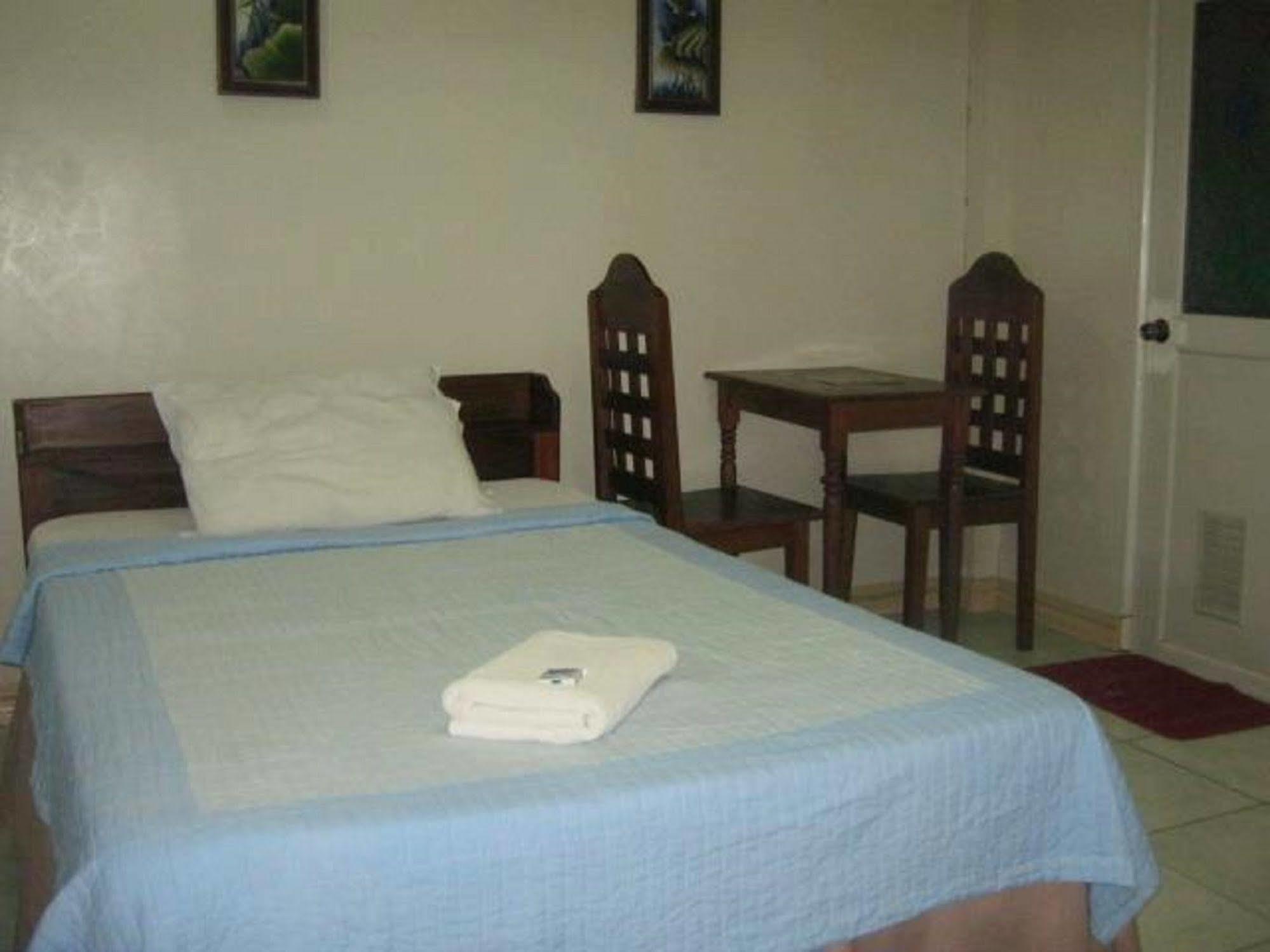 Liberty Park Pension Puerto Princesa Exteriér fotografie
